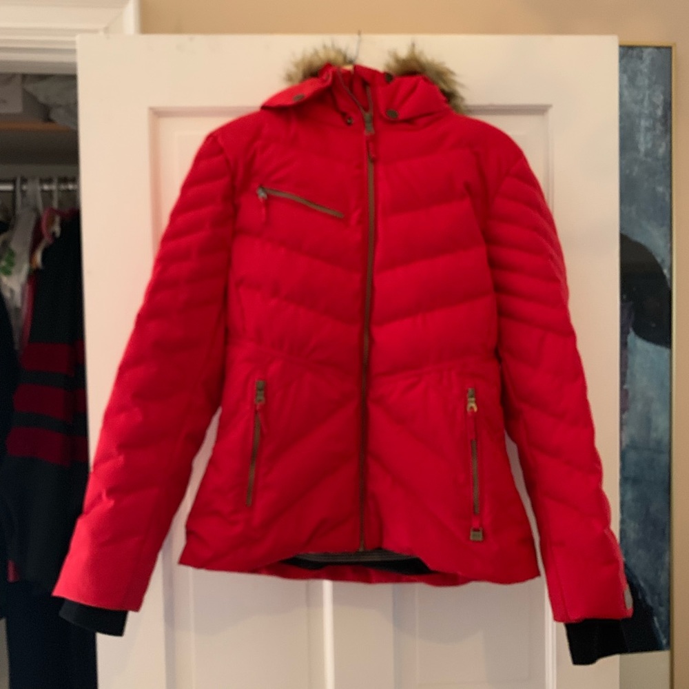 NILS RED HOODED JACKET